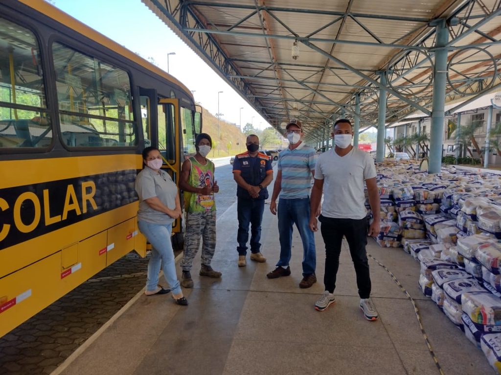 Guarará recebe 100 cestas básicas da Defesa Civil